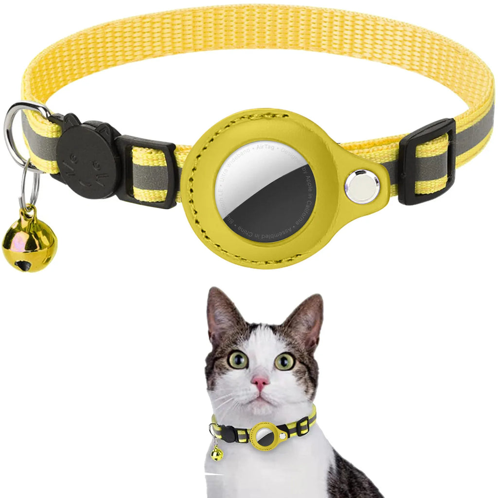 Adjustable Cat Collar with AirTag Holder & Bell
