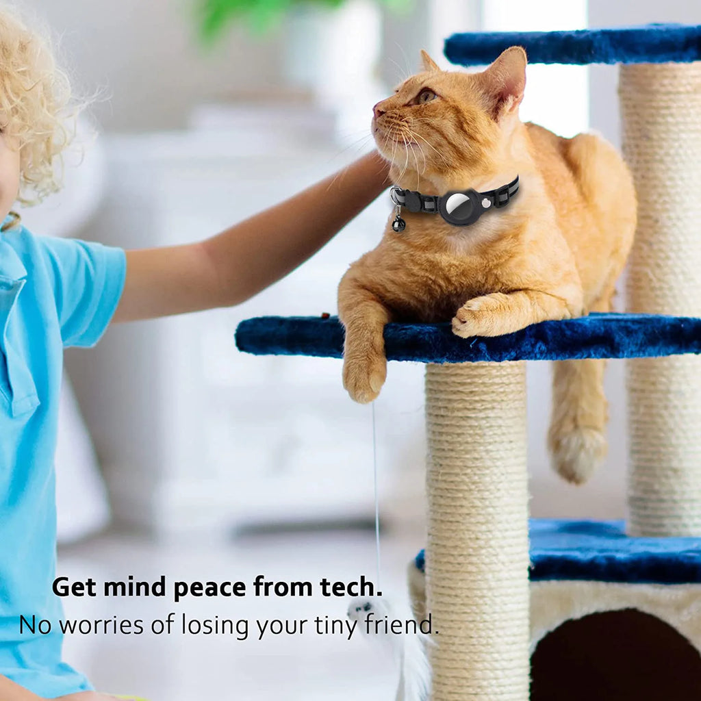 Adjustable Cat Collar with AirTag Holder & Bell